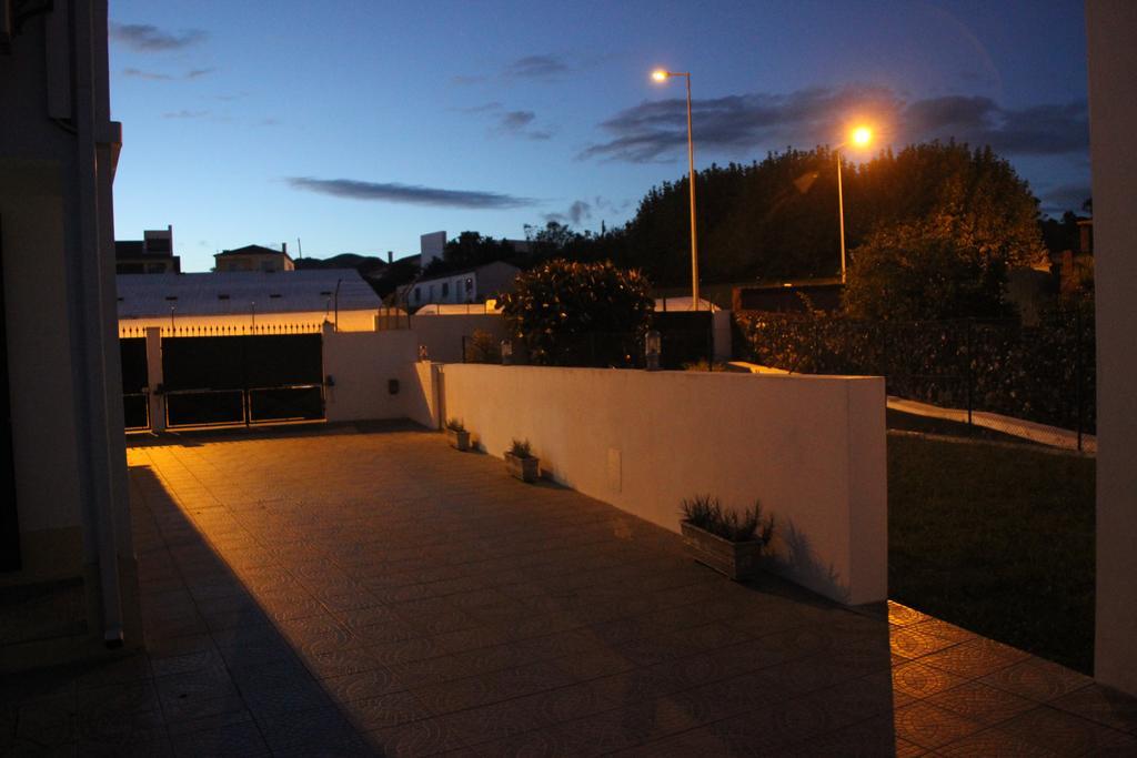 Ponta Delgada Villa Familia מראה חיצוני תמונה